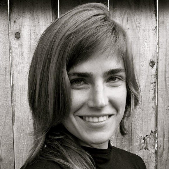 Meet your Posher, Eva - Picture 1 of 1